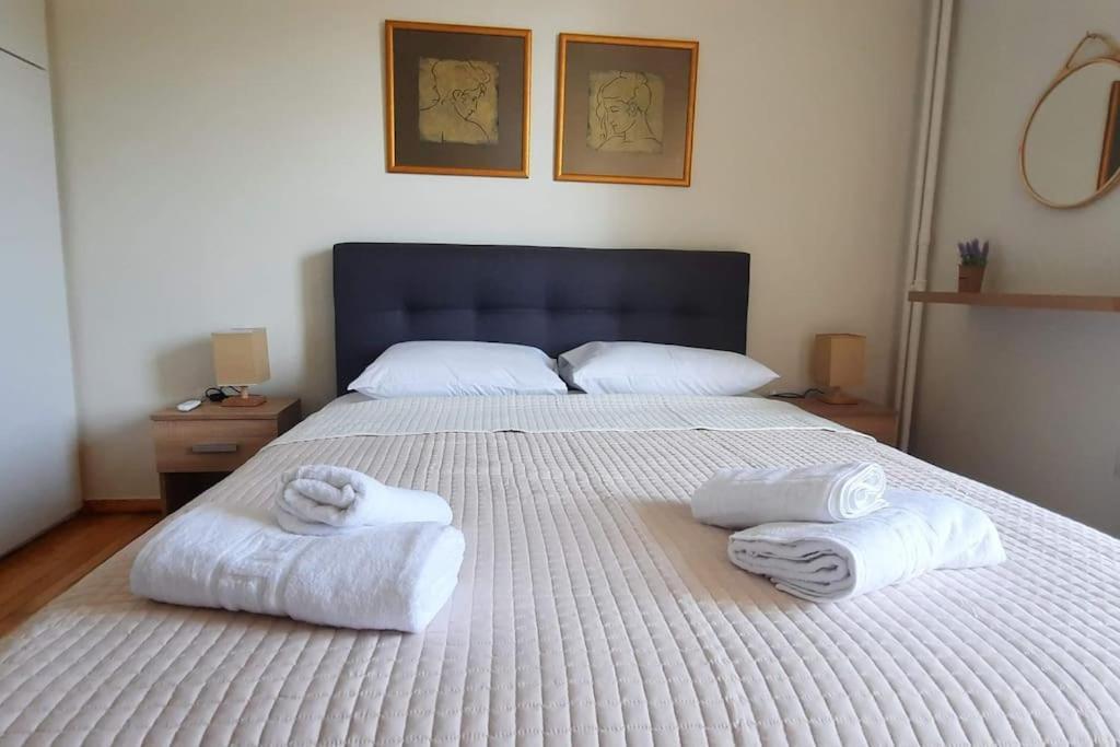 Comfort Apartment In The City Kalamata Exteriör bild